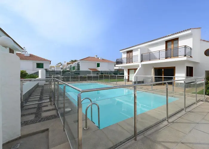 Bonito Con Piscina Junto A La Playa شقة